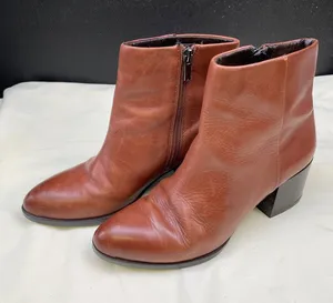 Sam Edelman Womens Brown Leather Ankle Boots Shoes SIze 6.5 SKU 6782 thumbnail 1