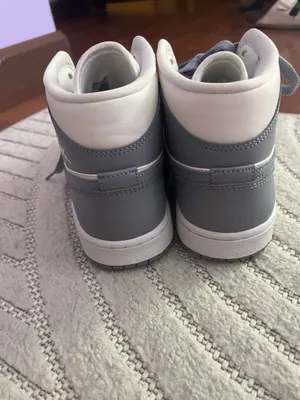 Nike Jordan Air 1 Mid Women’s thumbnail 3