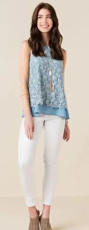 ✨MURRELL LACE TANK✨ Blue Size undefined thumbnail 1