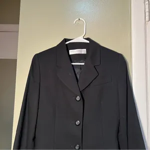 Valerie Stevens Women's Size 2 Petite Blazer‎ Suit Jacket Black Pure New Wool thumbnail 2