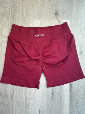Dfyne Winter Berry Impact Shorts 4.5” thumbnail 2