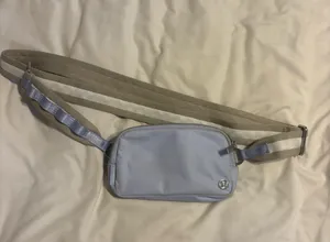 Lululemon belt bag  thumbnail 1