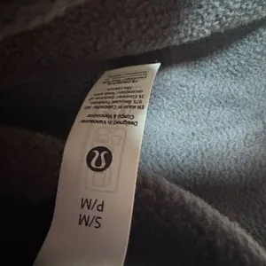lululemon Fleece Beanie, Double Layer, NWT, S/M thumbnail 3