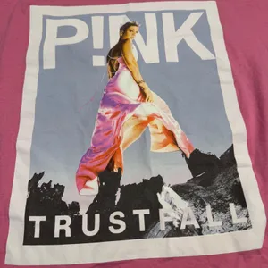 PINK concert Trustfall‎ Graphic T Shirt Pink XL Cotton band tee thumbnail 2