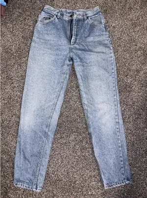 Lee Women's Denim Jeans Size Medium thumbnail 1