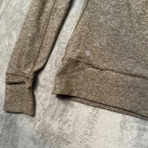 Lululemon Rush Hour 1/2 Zip Heathered Military Green Pullover Size 8‎ Active thumbnail 5