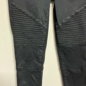 American Eagle Hi-Rise Jegging Size 4 Black Moto Zip thumbnail 3
