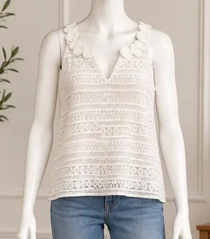 Jones Studio Women Halter Top White Geometric Lace Sleeveless Medium thumbnail 1