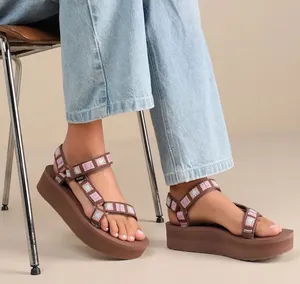 NEW TEVA women's flatform universal crochet sandal in unwind Size 9 A23 thumbnail 1