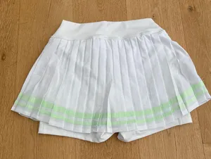 New Balance Tennis Skort Tournament Novelty Size M White Green thumbnail 4
