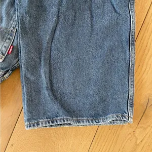 Levi's High Loose Distressed Jeans thumbnail 9