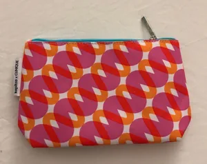 Clinique cosmetic bag thumbnail 1