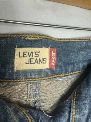 Levi's Classic Distressed Blue Denim Skirt with Raw Frayed Hem thumbnail 3