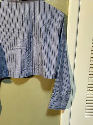 Divided Women's Size Small Cropped Button Down Shirt Blue Navy White Stripes thumbnail 8