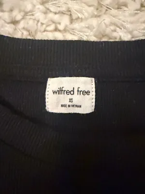 Brand New Aritzia Wilfred Ribbed Tee thumbnail 2