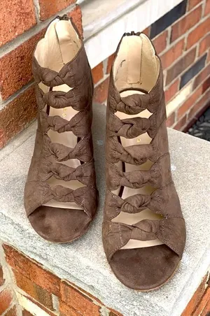 Metaphor Lema‎ Olive Suede Knotted Chunky Heel Ankle Boots Size 10. B68 thumbnail 1