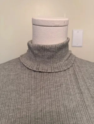 Madewell light green lettuce edge hem long sleeve turtleneck top thumbnail 2
