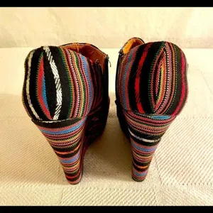 Charlotte Russe Black Colorful Wedge Heel Aztec Open Toe Shoes Women Sz 6 thumbnail 5