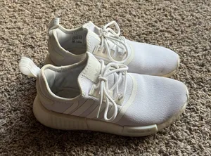 Adidas White Shoes Women’s thumbnail 1
