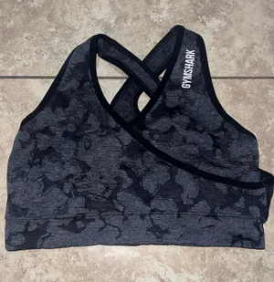 Gymshark Sports Bra thumbnail 1