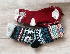 Winterlace Sherpa Socks Soft & Fluffy Two Pair Snowflake Cabin Socks‎ thumbnail 1