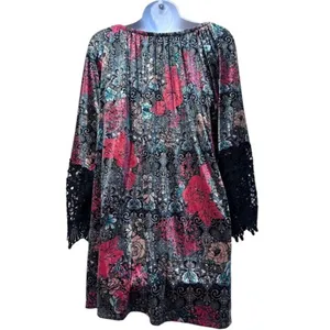 Ali Miles Crashed Velvet Tunic 1X floral Logenlook lace details sleeves thumbnail 2