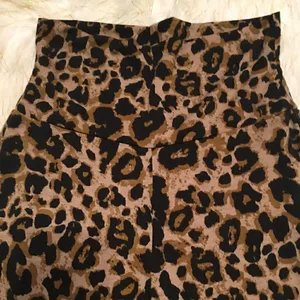 High waist Jaguar Print Flare pants! TALL 31 inseam‎ thumbnail 3