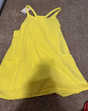 Dress Yellow Size M thumbnail 1