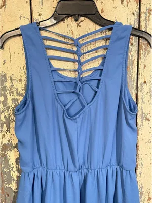 Doe & Rae Women's Blue Sleeveless Scoop Neck Crossback Athletic dress, size XL thumbnail 3