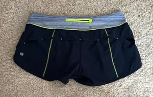 Lululemon Speed Up Shorts 2.5” Size 8 thumbnail 2
