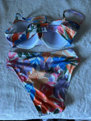 Cupshe Bikini Set Floral Small thumbnail 2