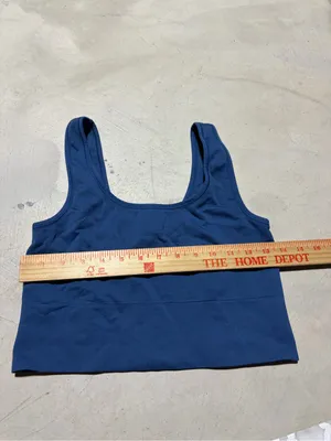 Athleta Women’s Ribbed cropped tank top medium thumbnail 2