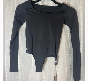 SKIMS Scoop Neck Long Sleeve Bodysuit S/M thumbnail 4