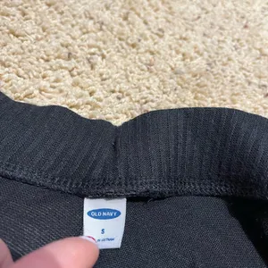 Old Navy sweatpants thumbnail 3
