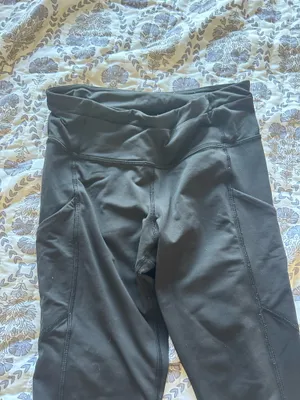 Lululemon Black Performance Leggings thumbnail 2