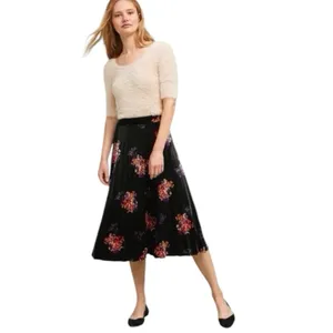 Anthropologie Maeve Pleated Velvet Floral Midi Skirt Size‎ XS Feminine Romantic thumbnail 3