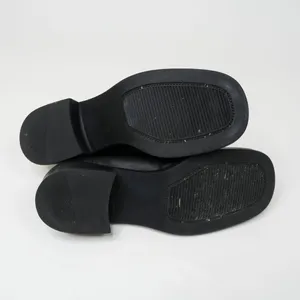Vintage 90s Whitemt Black Leather Heeled Loafers - Brookline thumbnail 5