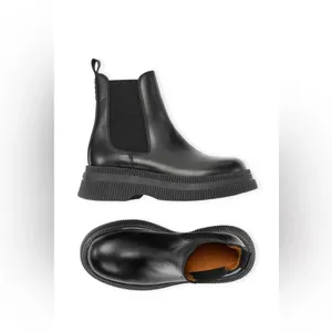 Ganni FINAL PRICE DROP NWOB CREEPERS CHELSEA BOOTS thumbnail 8