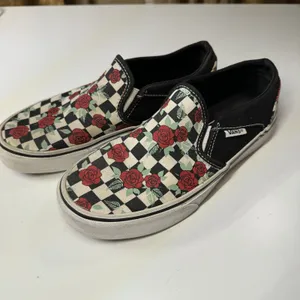 Vans Classic Slip-On Rose Checkerboard Canvas Sneakers Women 6.5 Floral thumbnail 4