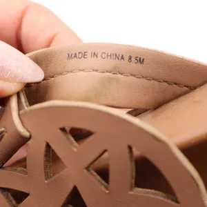 Tan Geometric Cutout Medallion Thong Sandals Womens 8.5 Platform Flip Flops thumbnail 3