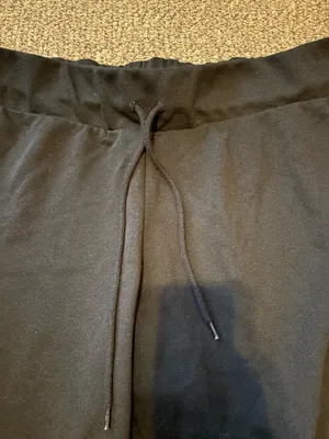 H&M Black Sweatpants thumbnail 2