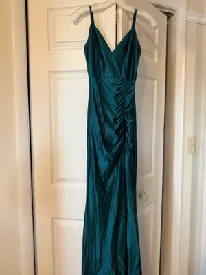 Emerald Green Prom Dress thumbnail 2