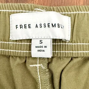 Free Assembly Womens Sage Green‎ Wide Leg Cargo Pants Contrast Stitch Small thumbnail 8