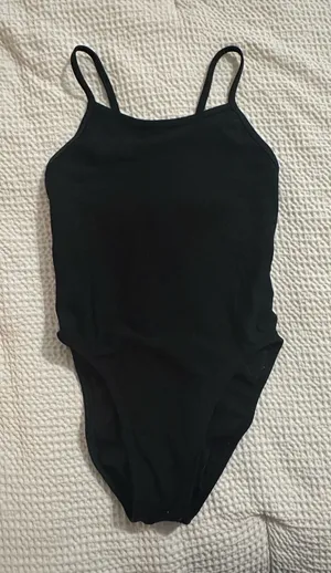 JOLYN Swimsuit thumbnail 1