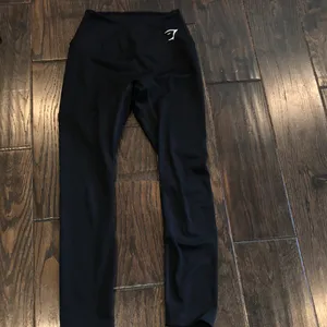 GYMSHARK black athletic leggings size xsmall thumbnail 2