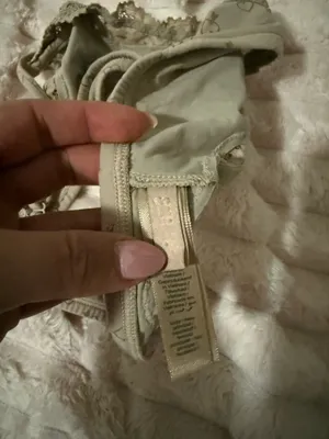 SKIMS Bralette thumbnail 4