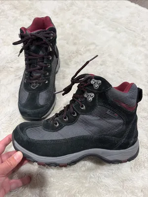 L.L. Bean TEK 2.5 women's hiking boots Size 8 Wide in black and gray with red thumbnail 3