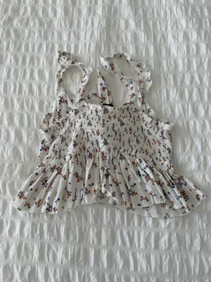 American Eagle Floral Flowy Top thumbnail 3