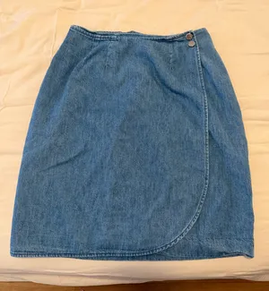 Women’s Denim Skirt Blue Size 6 thumbnail 1
