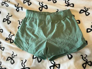 Old Navy Short thumbnail 1